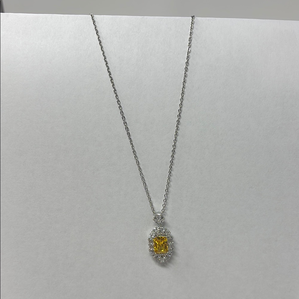 Modern Silver and Yellow Necklace
